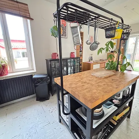 Дом отдыха L'escale Maison Wifi Parking Prive Un Sejour A Part